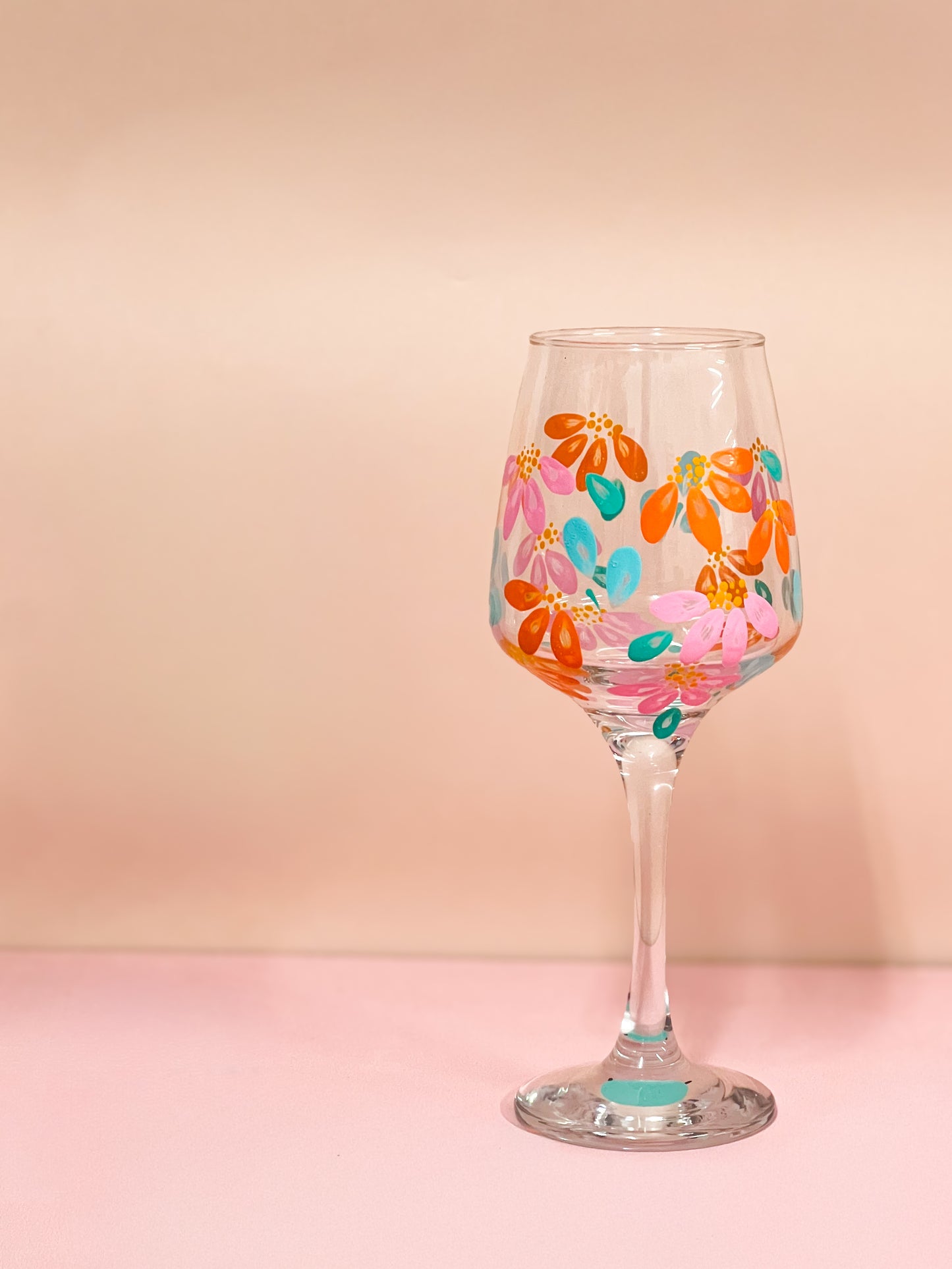 Hand-painted Wine Glass - Coralia