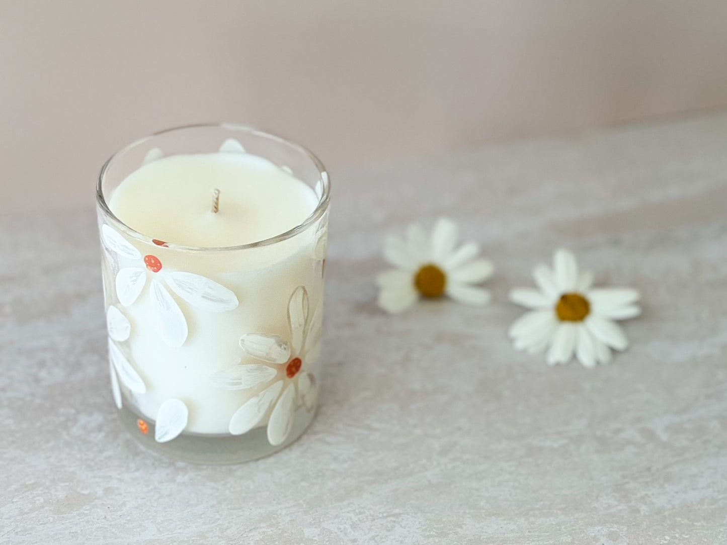 Hand-painted Candle | Daisy