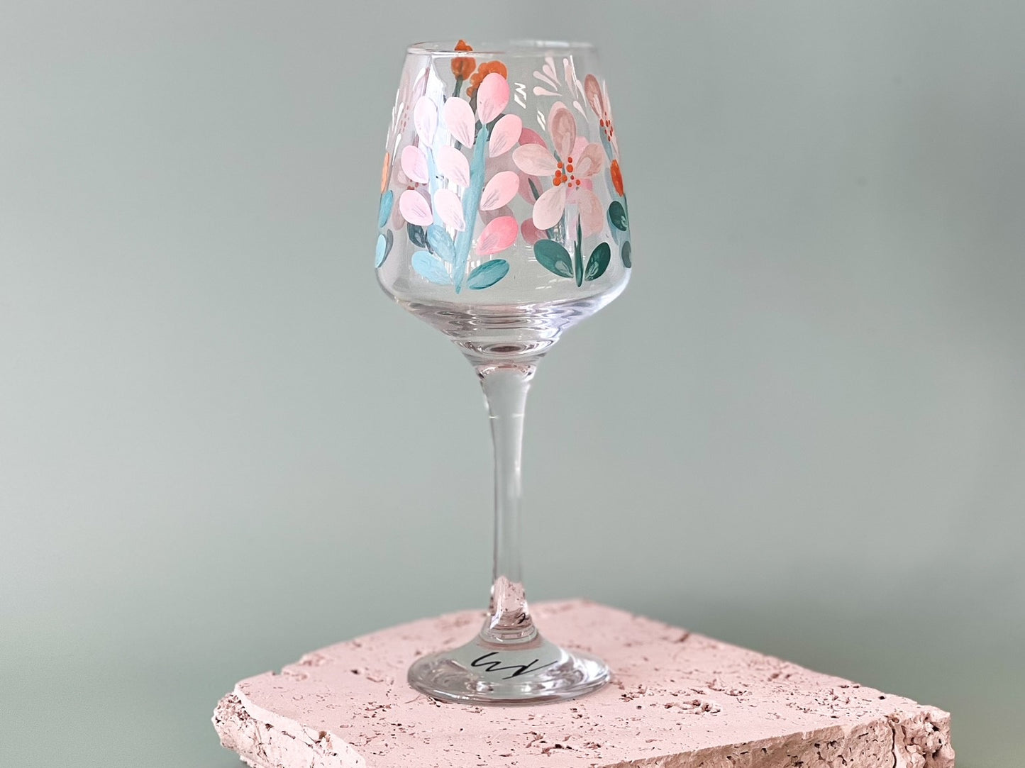 Hand-painted Wine Glass | Ariel