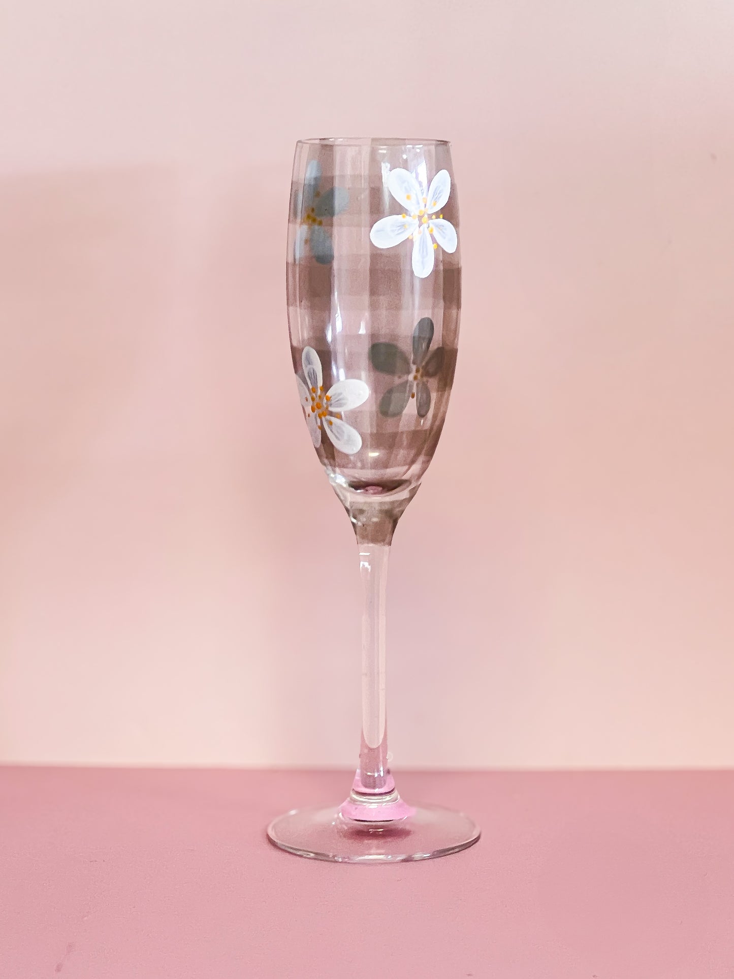 Hand-painted Flute Glass | Daisy/Frosted Gingham