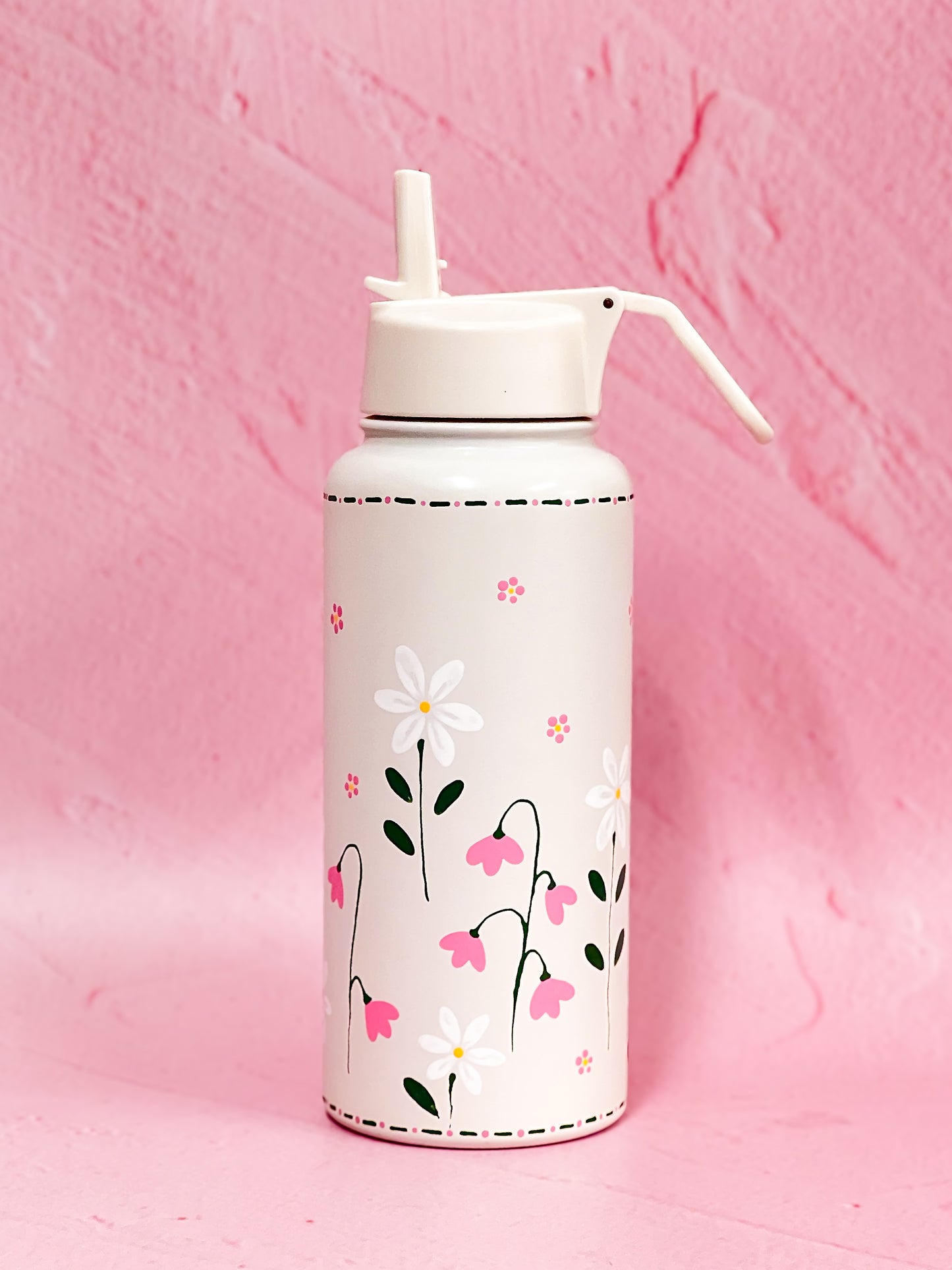 Hand-painted Drink Bottle | Sweet Pea Daisy