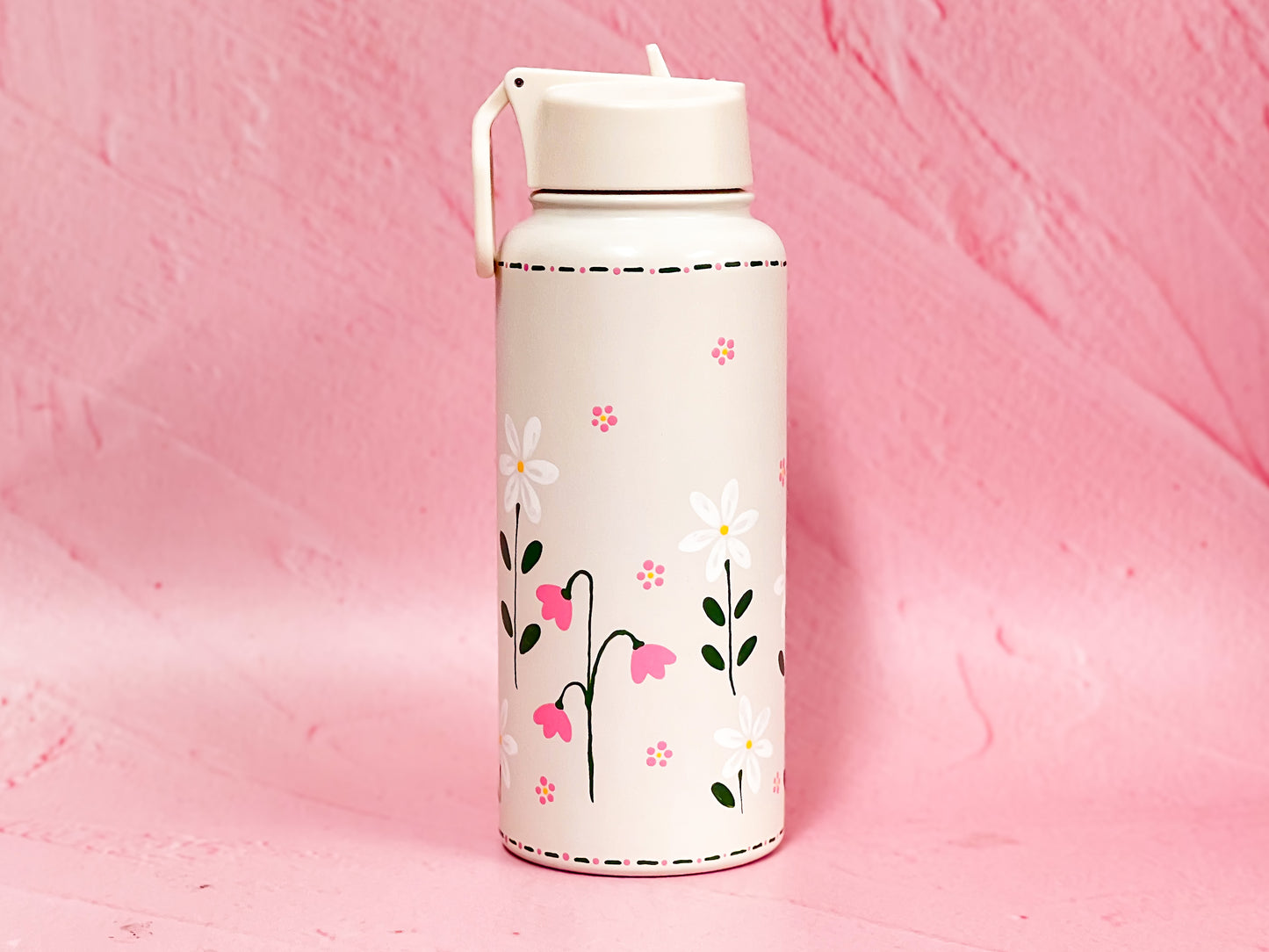 Hand-painted Drink Bottle | Sweet Pea Daisy