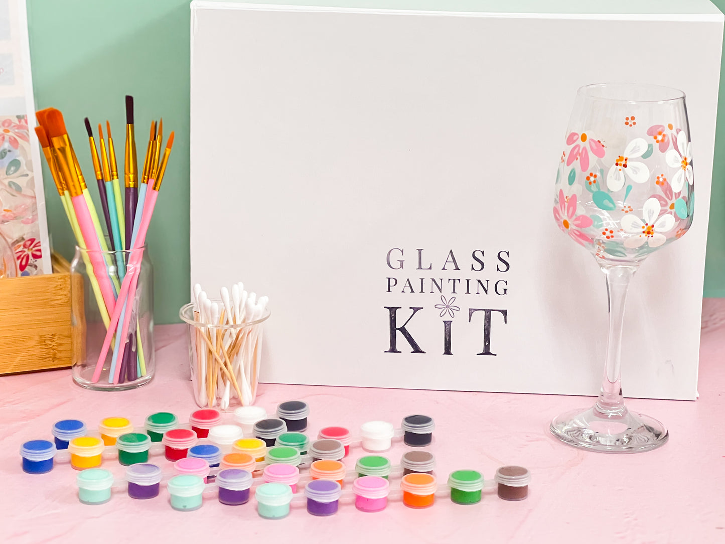 The Party Painting Kit - Paint 'n' Tools